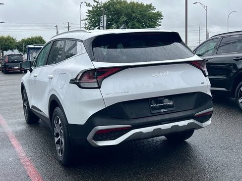 Certified 2024 Kia Sportage EX AWD/4WD image 11