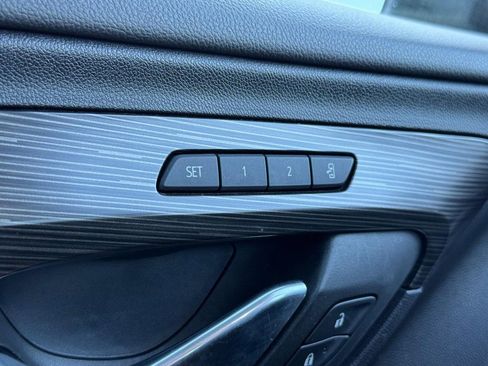 Used 2024 GMC Terrain SLT w/ Elevation Edition AWD/4WD image 19