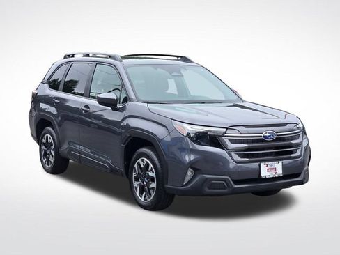 Used 2026 Subaru Forester Premium AWD/4WD image 1
