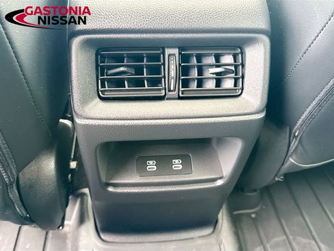 Used 2023 Honda CR-V Sport Touring image 33