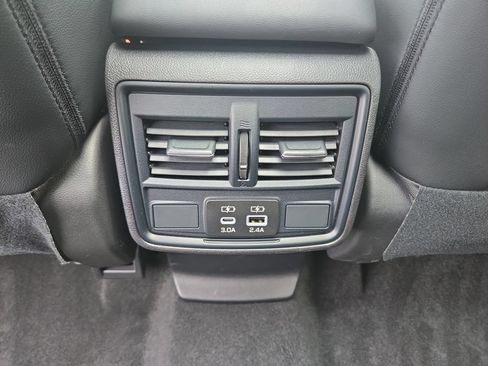 Certified 2026 Subaru Forester Premium AWD/4WD image 18