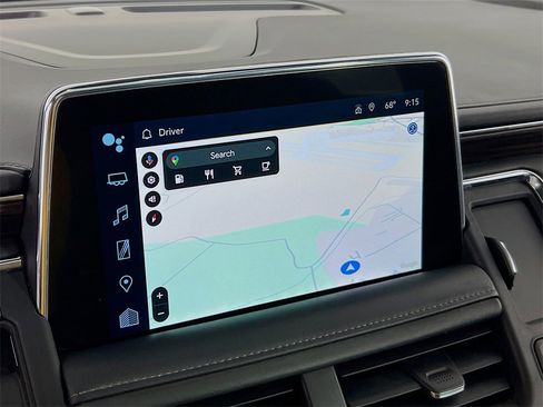 Used 2022 Chevrolet Suburban LT w/ LT Signature Plus Package image 16