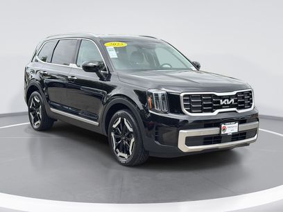 Used 2023 Kia Telluride S