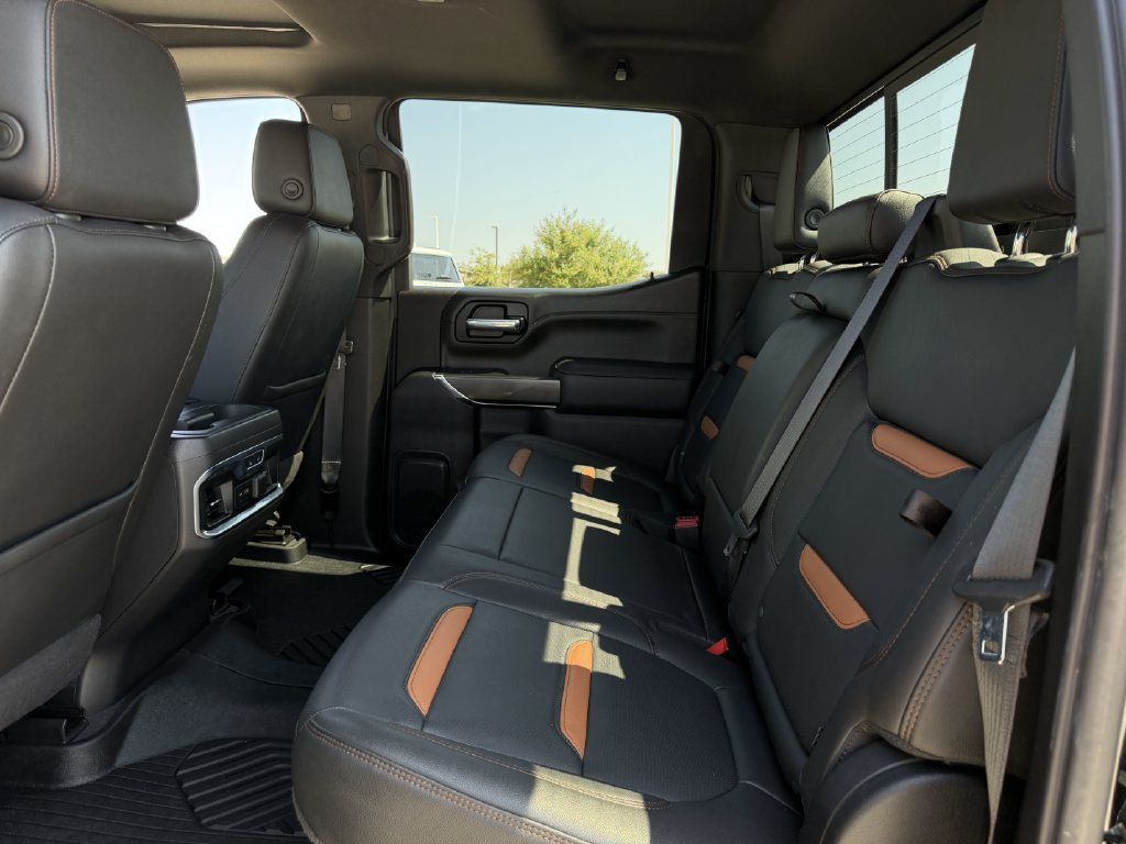 Used 2021 GMC Sierra 1500 AT4 w/ AT4 Premium Package AWD/4WD image 30