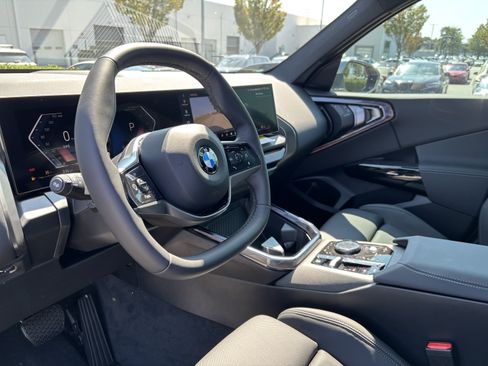 Used 2026 BMW X3 xDrive30i w/ Convenience Package AWD/4WD image 16