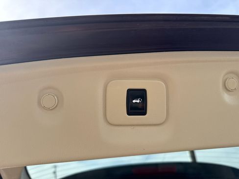 Used 2013 INFINITI JX35 AWD w/ Premium Pkg image 9