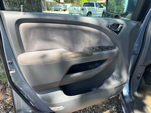 Used 2005 Honda Odyssey EX image 7