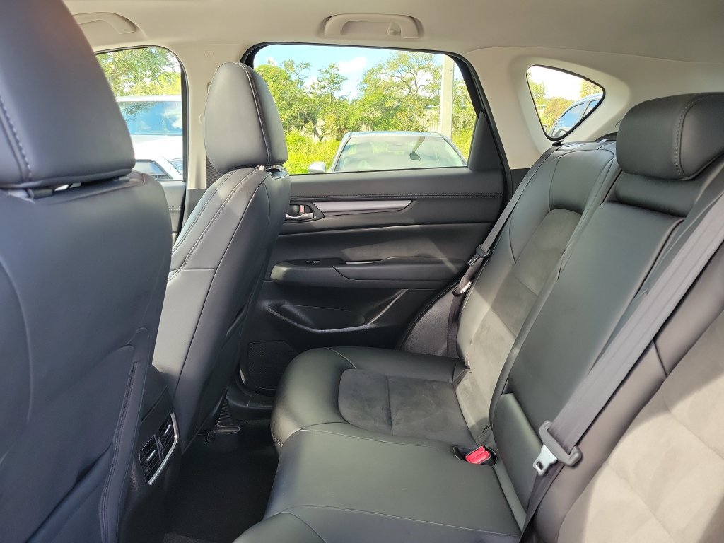 Used 2018 MAZDA CX-5 Touring w/ Preferred Equipment Package FWD image 24