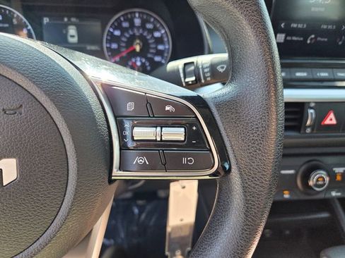 Used 2024 Kia Forte LXS image 28