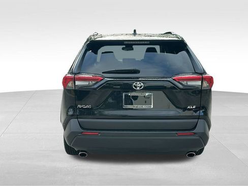 Used 2023 Toyota RAV4 XLE image 6
