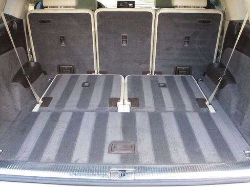 Used 2018 Audi Q7 3.0T Prestige w/ Prestige Package image 28