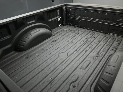 New 2026 Ford F250 Lariat w/ Black Appearance Package image 19