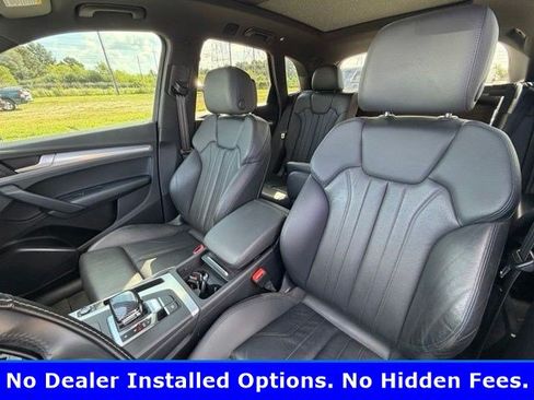 Used 2020 Audi Q5 2.0T Premium w/ Titanium Sport Package AWD/4WD image 7