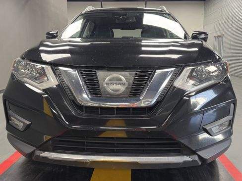 Used 2017 Nissan Rogue SL image 8