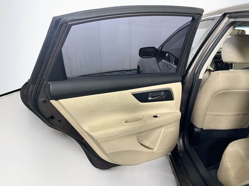 Used 2015 Nissan Altima 2.5 S w/ Power Driver Seat Package image 24