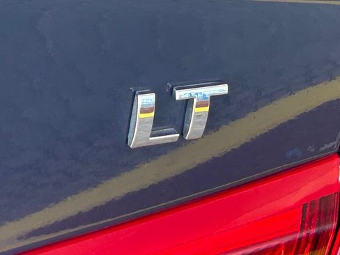 Used 2025 Chevrolet Malibu LT FWD image 18