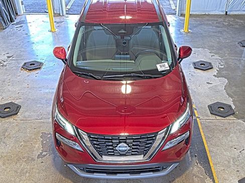 Used 2023 Nissan Rogue SV image 13