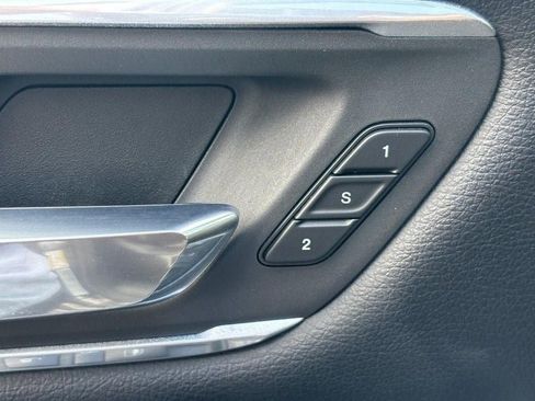 Used 2020 RAM 1500 Laramie image 26