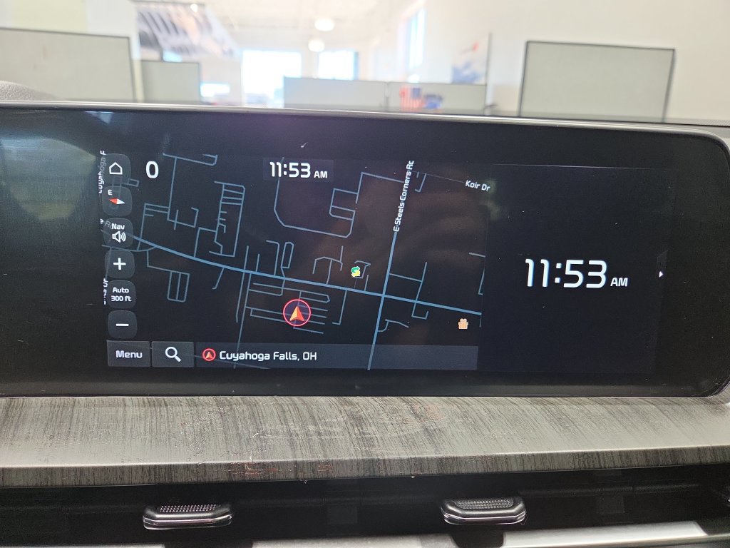 Used 2023 Kia Telluride AWD image 43