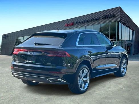 Used 2023 Audi Q8 Premium AWD/4WD image 5