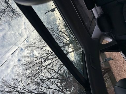 Used 2015 Hyundai Genesis 3.8 w/ Option Group 03 image 13