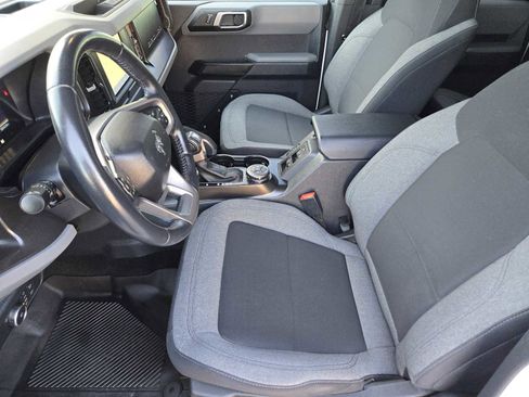 Used 2022 Ford Bronco Big Bend image 14