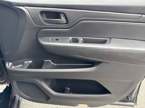Used 2025 Honda Odyssey EX-L image 34