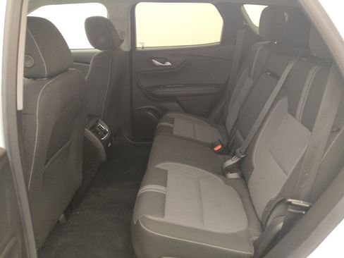 Used 2024 Chevrolet Blazer LT w/ Convenience Package FWD image 18