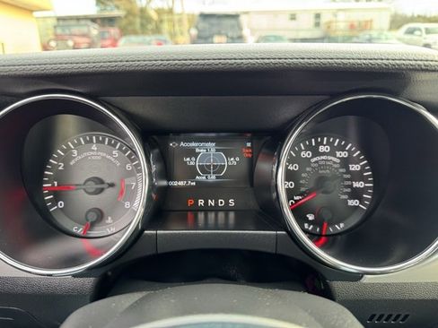 Used 2015 Ford Mustang Premium image 16