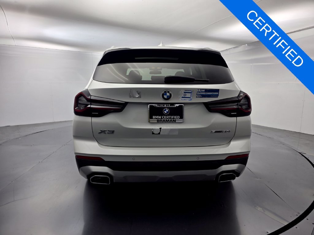 Certified 2024 BMW X3 sDrive30i w/ Premium Package RWD image 5