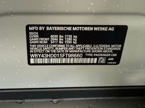 Used 2025 BMW i4 xDrive40i w/ Parking Assistance Package image 43