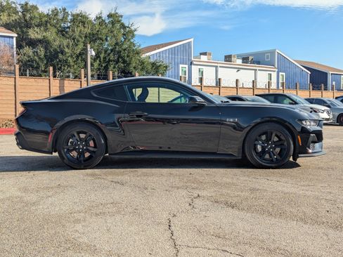 Used 2024 Ford Mustang GT image 3