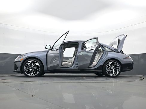 Certified 2024 Hyundai Ioniq 6 Limited image 34