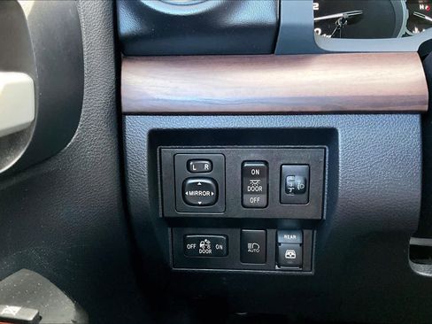 Used 2019 Toyota Tundra Limited image 35