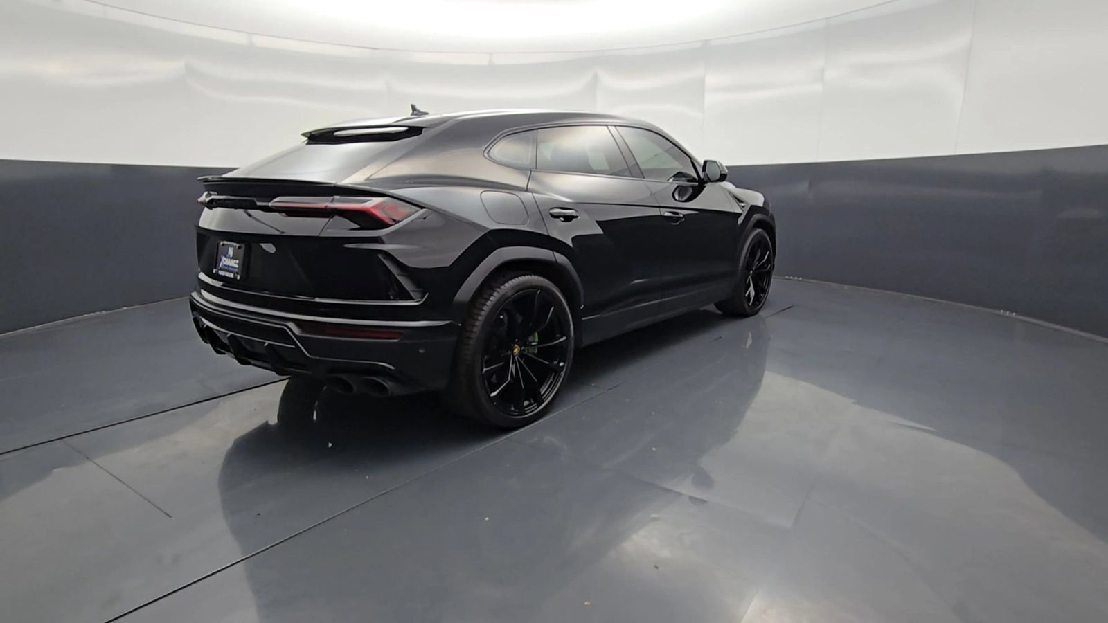 Used 2022 Lamborghini Urus AWD/4WD image 60