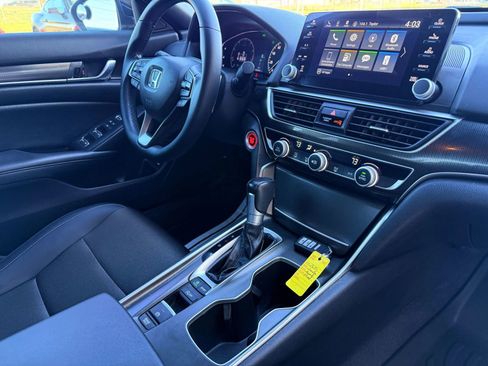 Used 2021 Honda Accord Sport image 45