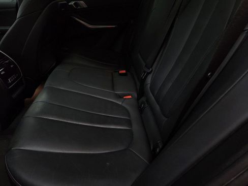 Used 2021 BMW X5 xDrive40i w/ M Sport Package image 24
