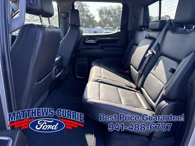 Used 2024 GMC Sierra 1500 SLT w/ SLT Premium Plus Package AWD/4WD image 12