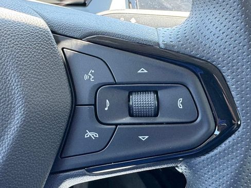 New 2027 Chevrolet Bolt LT FWD image 18