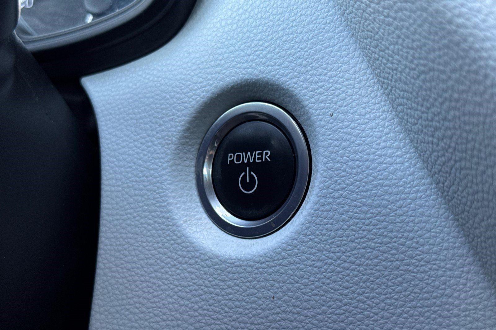 Certified 2024 Toyota Corolla SE FWD image 17