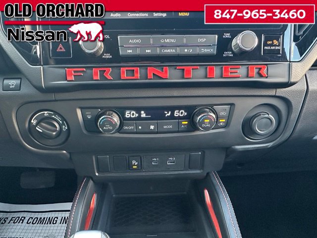 Used 2025 Nissan Frontier PRO-4X AWD/4WD image 17