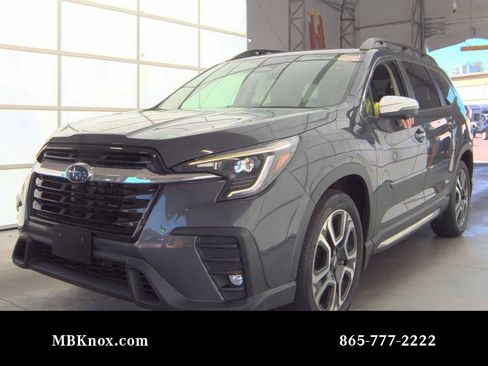 Used 2023 Subaru Ascent Limited w/ Technology Package AWD/4WD image 1