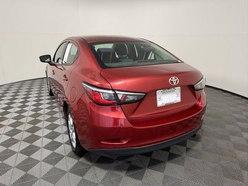 Used 2017 Toyota Yaris iA FWD image 4