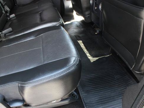 Used 2015 Ford F250 Lariat w/ Lariat Ultimate Package AWD/4WD image 34