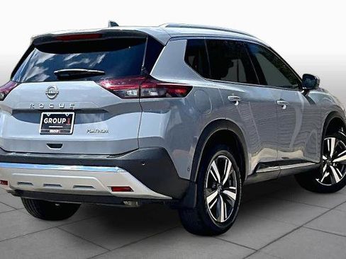Certified 2022 Nissan Rogue Platinum w/ Head-Up Display Package FWD image 13