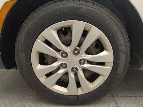 Used 2020 Kia Soul LX FWD image 31