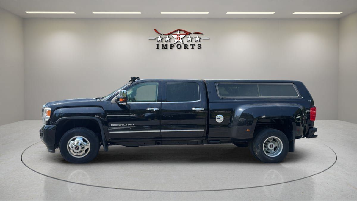 Used 2015 GMC Sierra 3500 Denali w/ Duramax Plus Package AWD/4WD image 2
