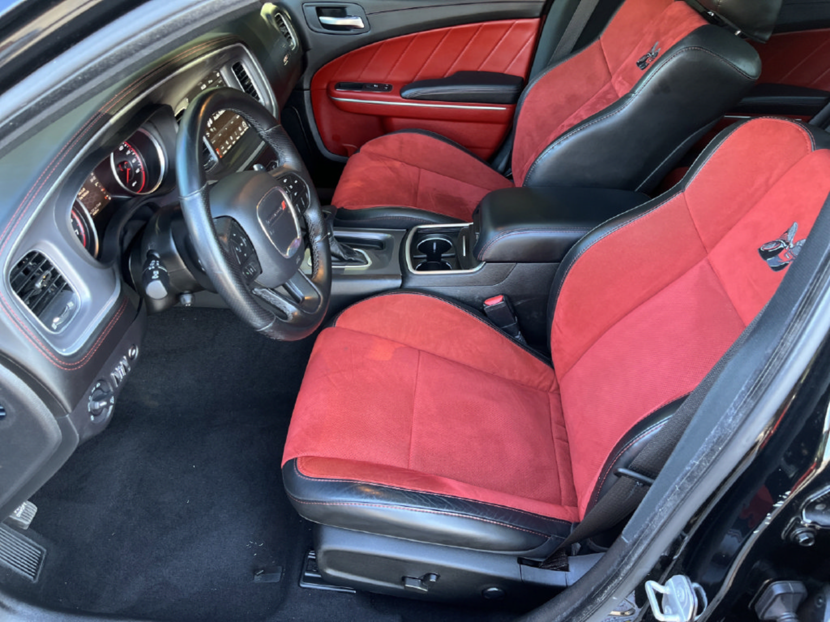 Used 2022 Dodge Charger Scat Pack w/ Plus Group RWD image 11