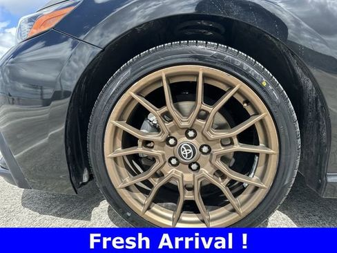 Used 2023 Toyota Camry SE w/ Convenience Package image 11