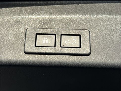 New 2026 Subaru Ascent Limited image 39